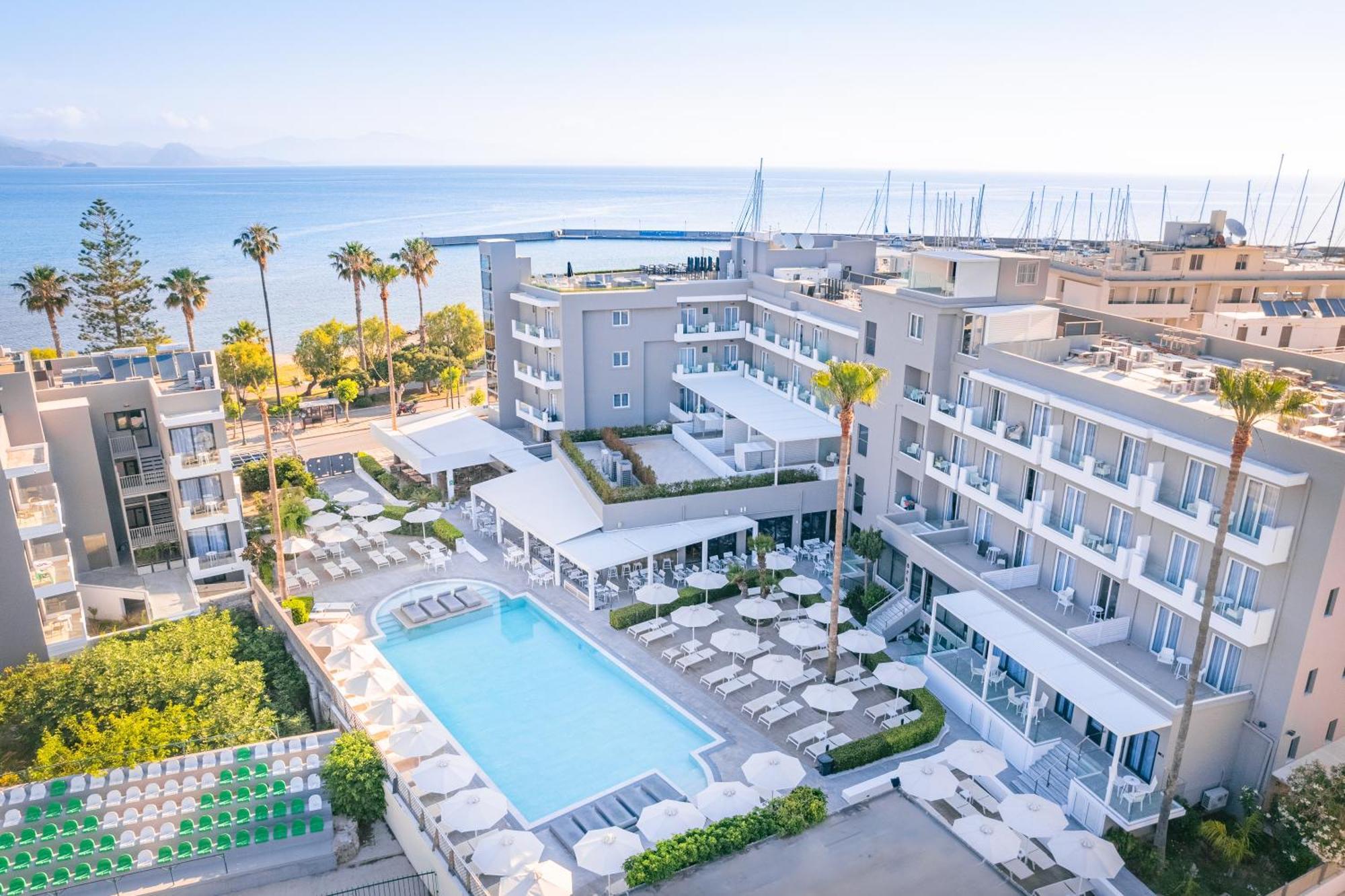 Kos Divine Hotel & Suites Luaran gambar