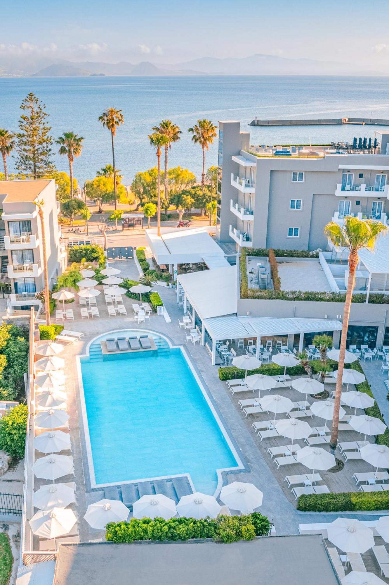 Kos Divine Hotel & Suites Luaran gambar